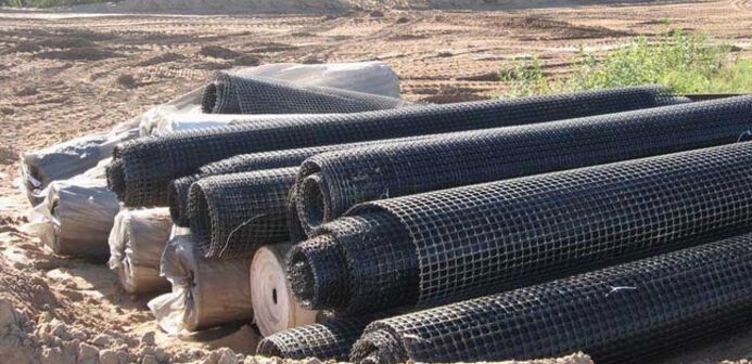 塑料土工格柵加筋施工